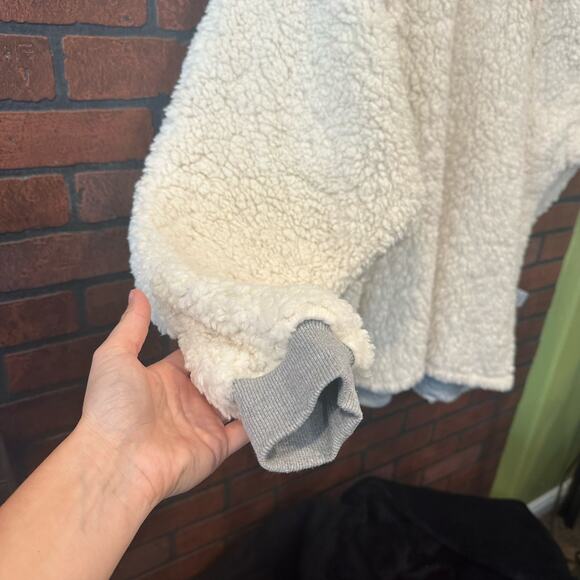 Utah Utes NCAA Reversible Big Logo Hoodeez University of Utah Fan Gear Comfy - Picture 5 of 13